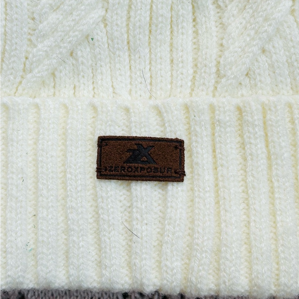 ZeroXposur Cream Knit Hat Pom Pom - Picture 3 of 7